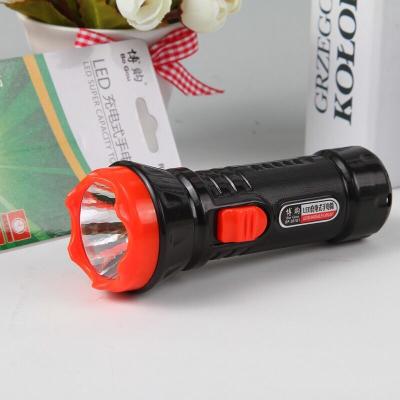 China Factory price emergency industrial portable rechargeable flashlight with charging plug for home firefighting use for sale