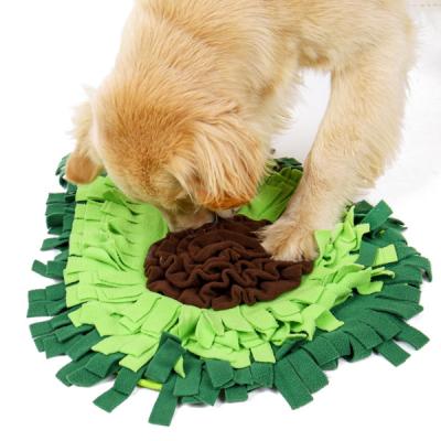 China Viable Avocado Dog Sniffle Pad Sniffle Pad IQ Puzzle Healthy Dog Bowl Protection Slow Food Training Blanket for sale