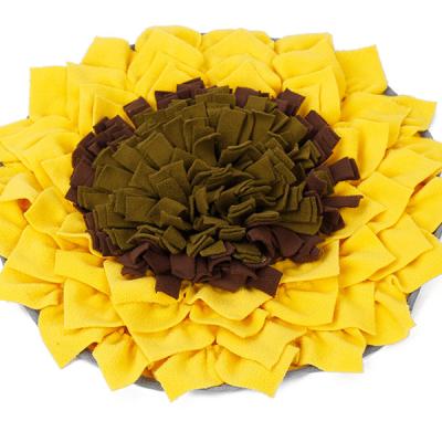 China Viable Type Pet Sniffing Pad Sunflower Flower Sniffing And Licking Pad for sale