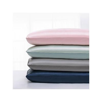 China Eco-friendly specialization in the production of double-sided soft luminous mulberry silk bed pillowcases for sale