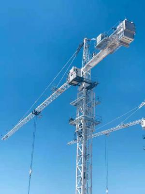 China Topkitkraanbalk 50 6ton-van de Bouwmeters Toren Crane With Telescoping Cage Te koop