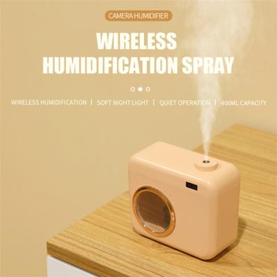 China High Quality Hot Selling Car Camera Shape Home Office Humidifier with Night Light for sale