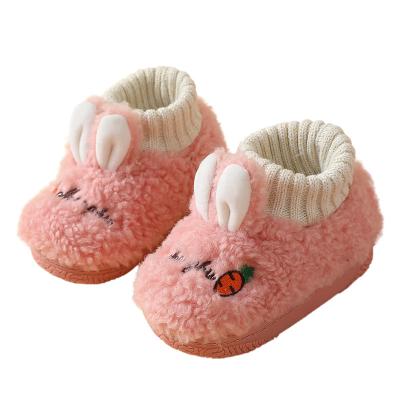 China Baby Winter Warm Shoes Cartoon Baby Cotton Plush Thermal Cute Soft Kids Prewalker Shoes for sale