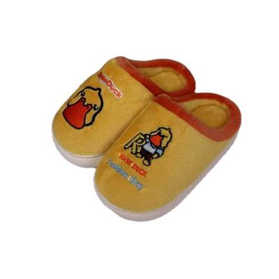 China Damping Factory Cheap Wholesale Baby Winter Child Slippers Stock High Quality Clearance for sale