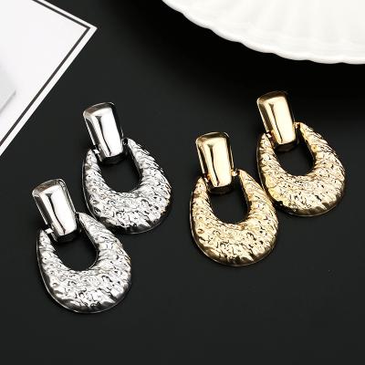 China FASHIONABLE exaggerated geometric earrings around metal sequins irregular long earrings female earrings for sale