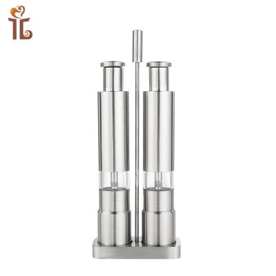 China Durable Portable Stainless Steel Manual Pepper Mill Set One Hand Made Inch Pepper Mill Pepper Grinder Set for sale