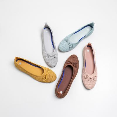 China Wholesale Custom Multicolor Light Weight Comfortable Solewomen Office Rubber Shoes Breathable Knit Flats Shoes Ladies for sale