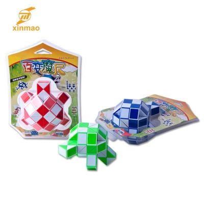 China 2020 Eco-Friendly 60 Links Magic Snake Standing Cube Puzzle Toy Twist Puzzle Plastic Intelligent Plastic Magic Snake for sale