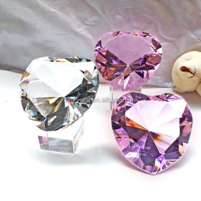 China Hot sale wedding gift/home decoration//table multi heart shape valentine's color crystal diamond wedding gifts for guests for sale