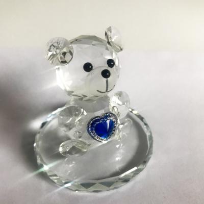 China Wholesale Cute Europe Bear Figurine Souvenirs Akwg9628-1 Crystal Wedding Gold Baby Favors for sale