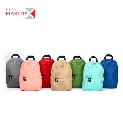 中国 Cute colorful small outdoor activity promotion bags sling outdoor traveling bags for girls 販売のため