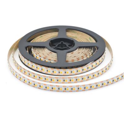 China El solo LED cortó la luz de tira de SMD LED 2700K BLANCO 12W 2835 120LEDs por M en venta