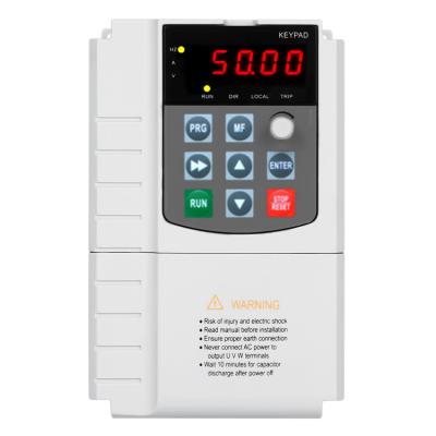 China de zonneomschakelaar van de de output zonnepomp van de vfd enige fase van 220V 2.2KW 3HP 10A Te koop