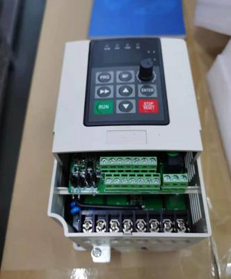 China Mini serie variable de la impulsión S100 de la impulsión 2hp VFD de la frecuencia de la velocidad 1.5KW en venta