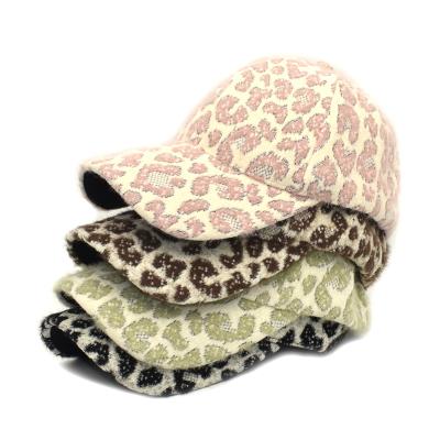 China Newest Custom winter leopard baseball hatFashion leopard print plush baseball hat COMMON for sale