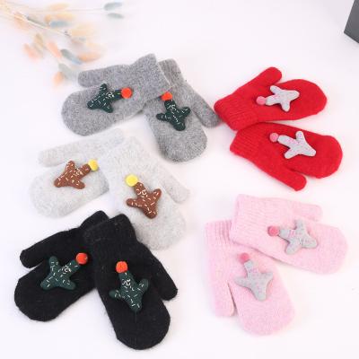 China Cute Cactus Winter Kids Rabbit Fur Simpler Velvet Thickened Cartoon Warm Mitten for sale