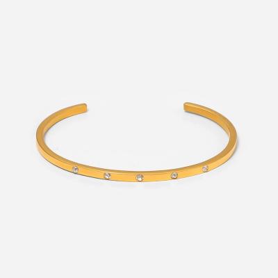 China New FASHIONABLE Design 18K Gold Plated Stainless Steel Simple Jewelry Narrow Around Cubic Zircon Opening Bracelet For Women for sale