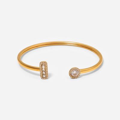 China Trendy Fashion Jewelry 18K Gold Plated Round T-shaped Cubic Zircon Opening Twist Bracelet Waterproof Stainless Steel Bracelet for sale