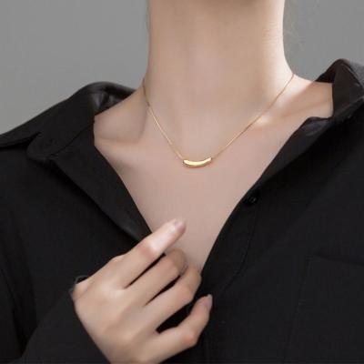 China Fashion Jewelry Stainless Steel Curve Lead Free Nickel Free Pendant With Snake Bone Chain Dedicate Necklaces For Women for sale