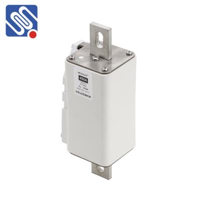 中国 Meishuo  AiEs2EMKW Square Body 1500Vdc 100A-450A Es M10 Original safety fuses type fuse circuit protection devices 販売のため