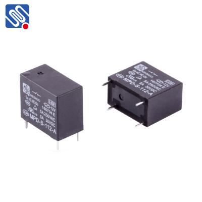 China 0.45W 5A 12V 4pins PWB-Energie-Elektromagnet-Relais eine normale Gruppe öffnen sich zu verkaufen