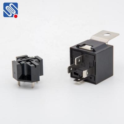 China Tipo Pin 5 Pin Automotive Relay Socket del PWB del arnés 12v 24v 30a 4 del interruptor de la retransmisión en venta