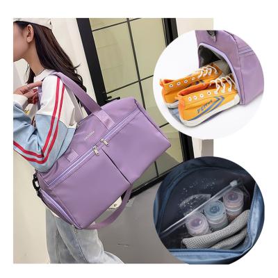 China Yoga Bag Sports Logo Borsa Women Duffel Bag Weekend Gym Waterproof Gym Fitness Bag Nylon Colorful Custom Fitness Travel Bag for sale