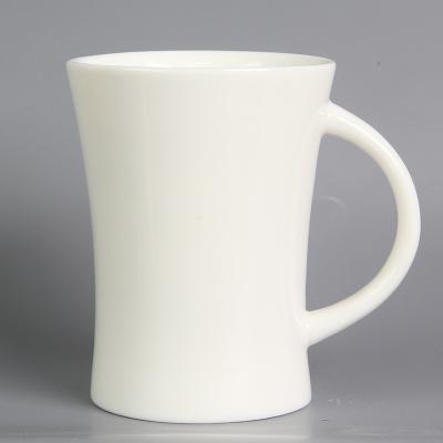 China CLASSIC High Quality Luxurious White Body Bone China Mug Fine Bone China Diinner Set for sale