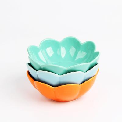 China Sustainable Wholesale Round Shape Ceramic Snakes Dish , Square Shape Ceramic Candy Dish Bowl for sale