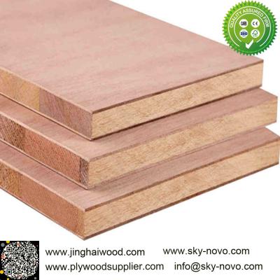 China Sapele,Red oak/veneer faced Blockboard for sale