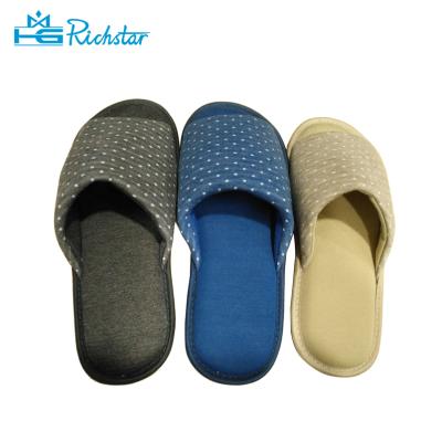 China Cheap Disposable Hotel Slippers For Hotels Indoor Slipper For Top Dot Printing for sale