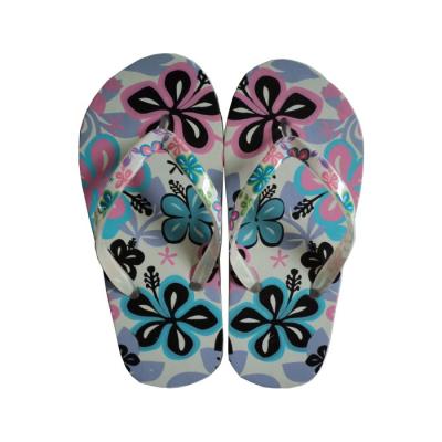 China Latest Light Color Soft Floral Printing Women Pe Flip Flops for sale