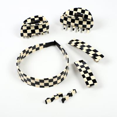 China Soft Black And White Korea Grid Grabber Acetate Shark Clip In Clip Off Patchwork Hair Accessories for sale