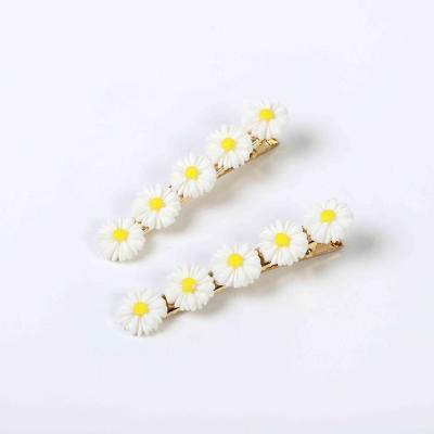 China Environmental Friendly Summer Daisy Hair Clip Hair Pin with Daisy For Girl for sale