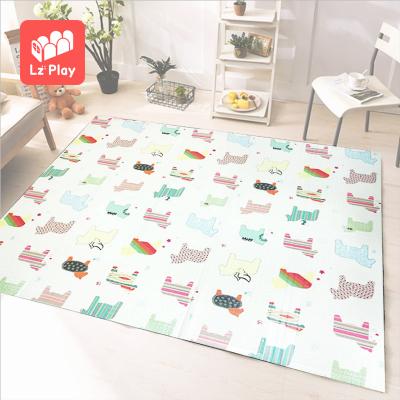 China LZplay Large Double Side Educational Soft Waterproof Toy Cartoon XPE Foldable Waterproof Reversible Playmats for sale