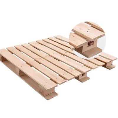 China 2022 Eco-friendly Pallet China Professional Made Laminated Standard Wood Pallet 1.5Tons Load-bearing Wood Pallets for sale