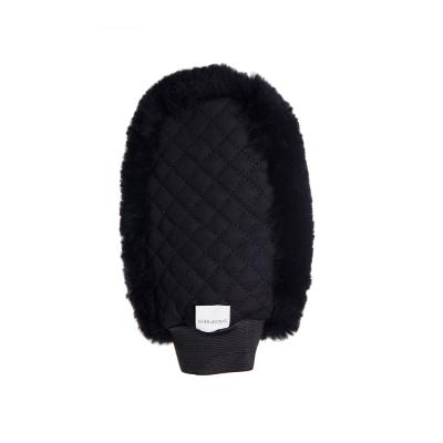 China High Quality Quilted Sport Black Sheepskin Mitt Horse Care Products for sale