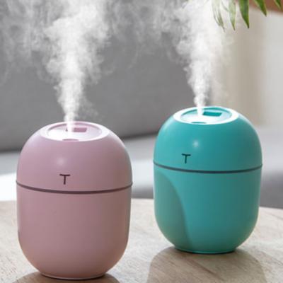 China Shine Hot Products 220ml Mini Popularity Umidificador Cup H2o Car Cool-Mist Air Humidifiers Portable Car Spray Humidifiers Humidifiers Diffuser Cup for sale