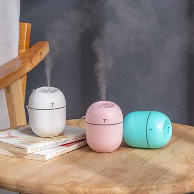 China Shine Hot Sale 220ml Mini Popularity Car Air Mist Portable Cool-Mist Paddle Wheel Humidifiers Mini Popularity Umidificador Cup H2o Cup Jet Humidifier Diffuser Humidifiers for sale