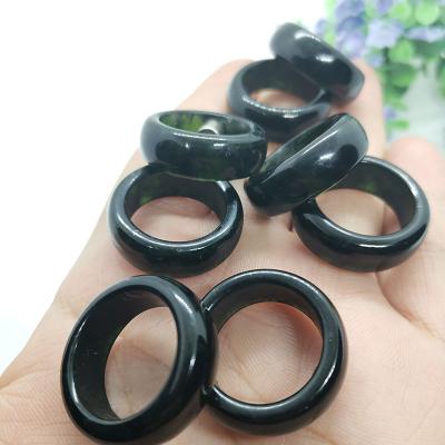 China 2021 CLASSIC Xinjiang Fashionable Multi-Size Black And Green Rings Jewelry For Men And Women Wholesale for sale