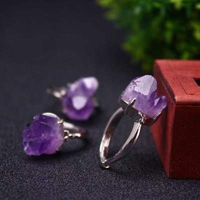 China New Summer Fashion TRENDY Hot Selling Spring Ring Amethyst And Jade Crystal Rings Natural Stone For Women for sale