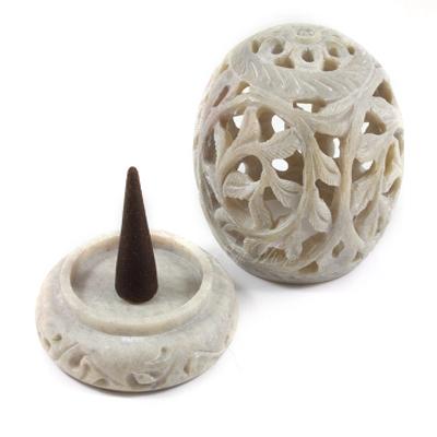 China Custom Home Decoration Ceramic Dome Pierced Round Incense Holder for sale