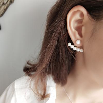 China Korean Fashion Environmentally Friendly 925 Sterling Silver Earrings Jewelry Women's Fairy Fan Shape Pearl Stud Earrings for sale