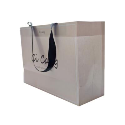 China OEM Styles Reusable Paper Bag Luxury Paper Bag With Logo Print Gift Paper Bag Wholesale for sale