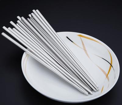 China Sustainable Top Choice Food Grade Stainless Steel Chopsticks Set For Export for sale