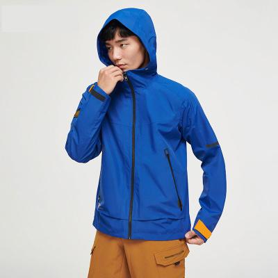 China 2021 OEM Custom Best Selling Lightweight Breathable Waterproof Single Layer Outdoor Jackets For Men for sale