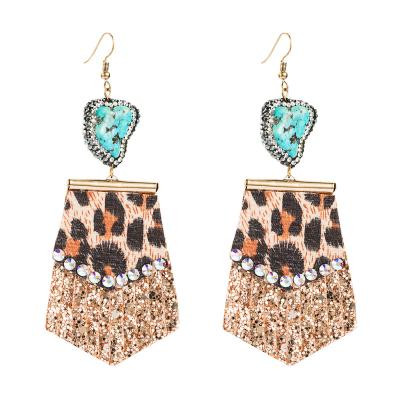 China Amazon Hot Sale Leopard Women Earrings CLASSIC Vintage Exaggerated Designer Leather Diamond Fashion Earrings For Girls for sale