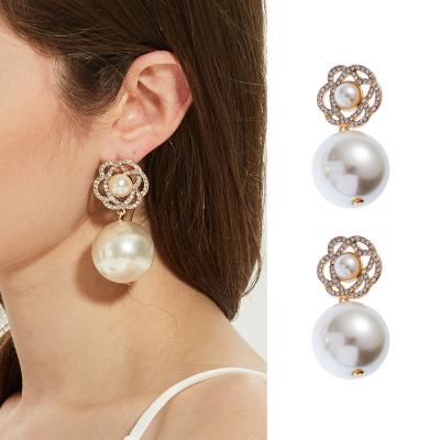 China High Fashion CLASSIC Gold Plated Hollow Diamond Flower Petal Pearl Earrings For Girls for sale