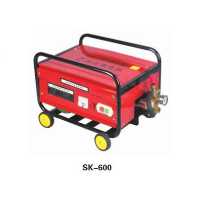 China Critical Cleaning / 130/140 Bar 2800 RPM Industrial Copper Automobile Washer Machine Residue Free Electric High Pressure Washer for sale