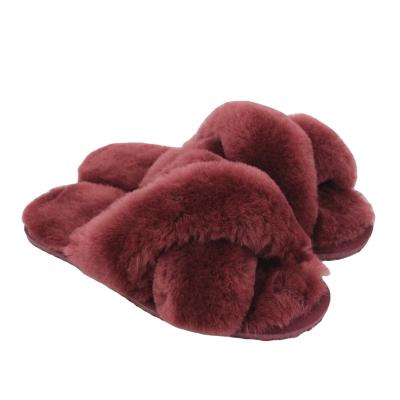 China New style Anti-odor sheepskin slippers fur slips woolen winter women wholesale slippers for sale